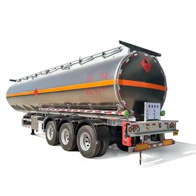 Reboque de tanque de aço inoxidável de eixo tri-eixo padrão para transporte de combustível diesel bruto