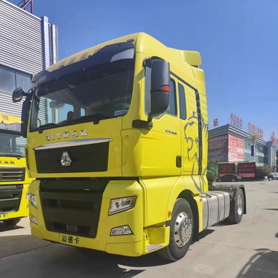 4X2 6X4 Caminhões-retratores Sinotruk Sitract usados com transmissão manual ou automática