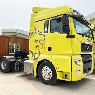 10 Número de pneu Sinotruk HOWO Sitrak usado 4*2 6*4 Trator pesado Caminhão cabeça de tractor