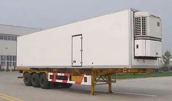 30 a 50 toneladas Carga útil máxima 3 eixos Reboque congelador fechado Reboque de camião Refrigerado