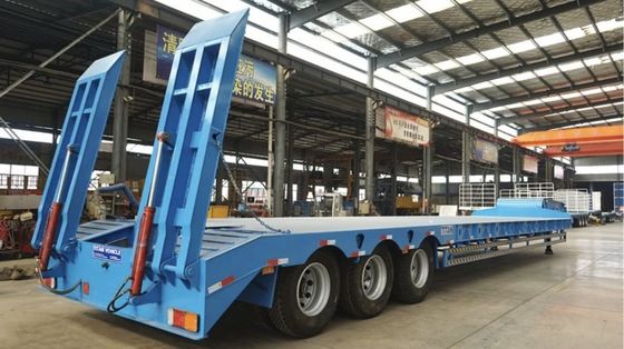 Semi-reboque de 4 eixos para transporte de carga pesada com viga principal de aço Q345B / T700