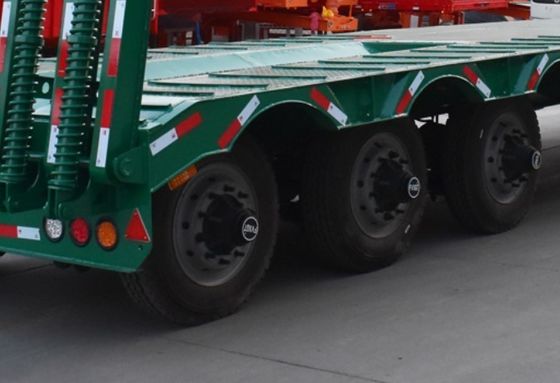 WS Semi-reboque de transporte de piso plano de 3 eixos com suspensão mecânica/aérea