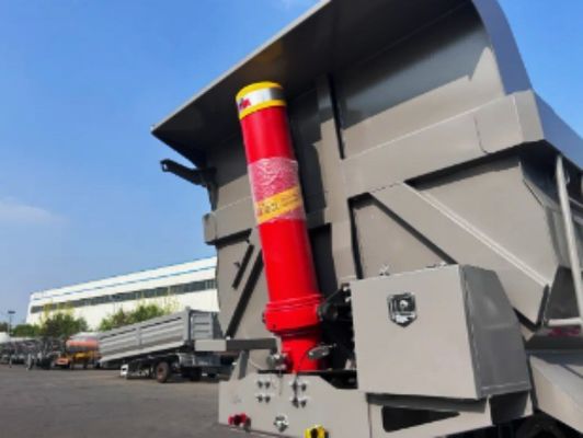 Semi-reboque de descarga traseira de 40 a 80 toneladas com tracção principal de aço Q345B/T700 e baixa manutenção