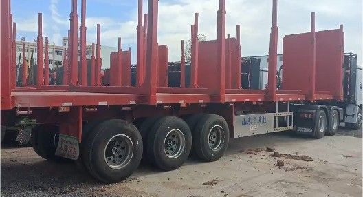 Semi-reboque com colunas laterais Suspensão mecânica