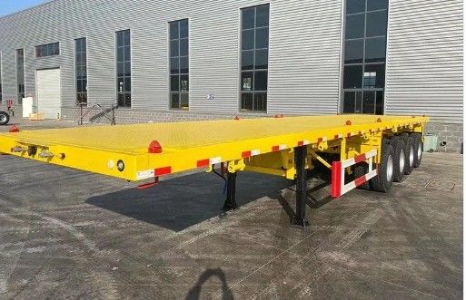 Peso de carga 7,0 toneladas 3 eixos 4 eixos Capacidade de 50 a 80 toneladas Semi-reboque de cama plana para camião