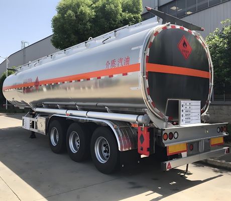 Venda direta 42cbm Tanque de combustível de aço inoxidável Semi-reboque com 28 toneladas de trenó