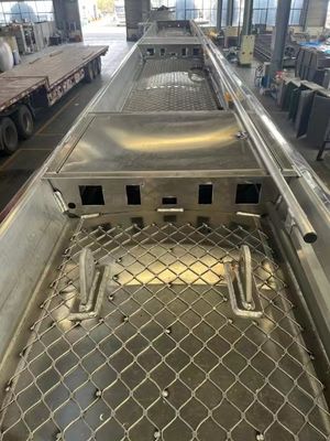 Venda direta 42cbm Tanque de combustível de aço inoxidável Semi-reboque com 28 toneladas de trenó