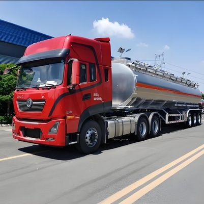 13000*2550*3780mm Carbono Aço Isolamento Cisterna de Combustível Semi-reboque com 12R22.5 Pneus