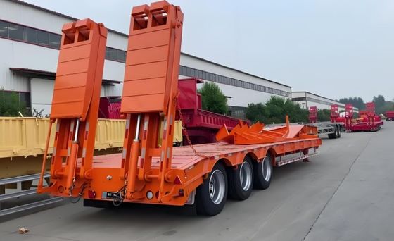 Reboque de contêineres para cargas de 40T-100T 13/16/20 toneladas eixo Q345B / T700 viga de aço