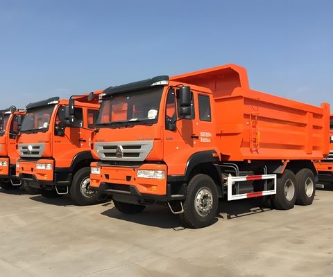 SINOTRUCK HOWO 4x2 6x4 8x4 Caminhão de descarga de cilindros hidráulicos para 2 passageiros