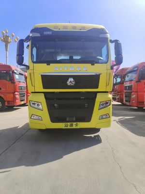 4X2 6X4 Caminhões-retratores Sinotruk Sitract usados com transmissão manual ou automática