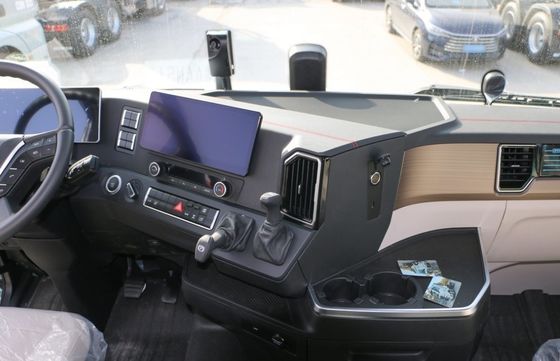 5 Número de mudança para a frente Utilizado Howo Truck Tractor para necessidades de transporte leve
