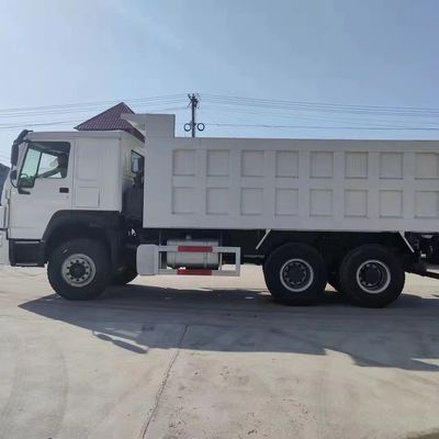 10-15T Peso bruto do veículo Sinotruk Haowo Dump Truck de segunda mão 375 cavalos