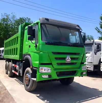 Usado HOWO 6X4 Dump Truck para Mineração para a Rússia Janela manual e tanque de carga 5.3-6.2M