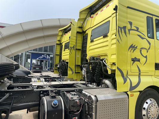 430hp Lhd Rhd Sinotruck Sitrak caminhões tractor 4x2 caminhão tractor usado para 3 passageiros