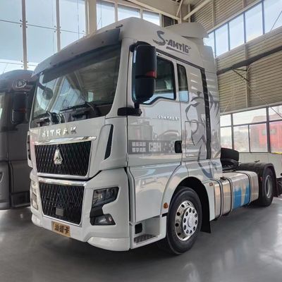 Cabeça de reboque Sitrak usada 6x4/4x2 Cabeça de caminhão-trator com direção esquerda em bom estado