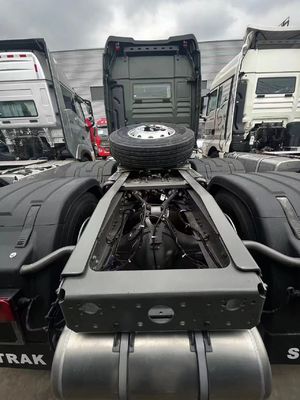 Usado Sinotruk Sitrak C9H 6X4 540HP Man Direito Direito Euro6 Automático Tractor Trailer
