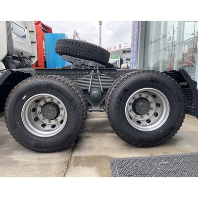 Alta potência 480/540hp Howo 375 380 camião pesado usado Dump trailer cabeça de tractor 6x4