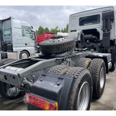 Alta potência 480/540hp Howo 375 380 camião pesado usado Dump trailer cabeça de tractor 6x4